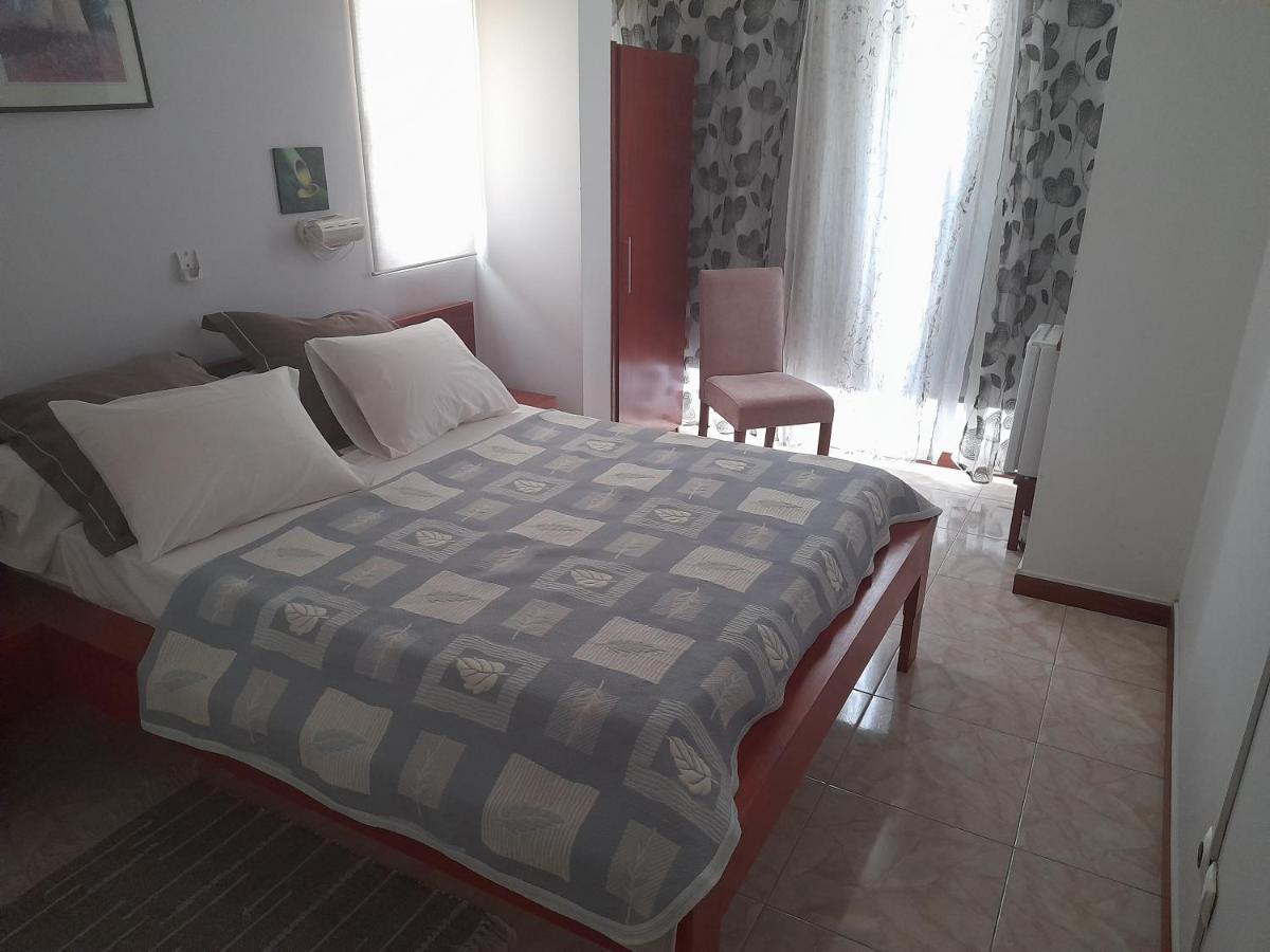 Bed and Breakfast Yria Residencial Porto Novo Zimmer foto