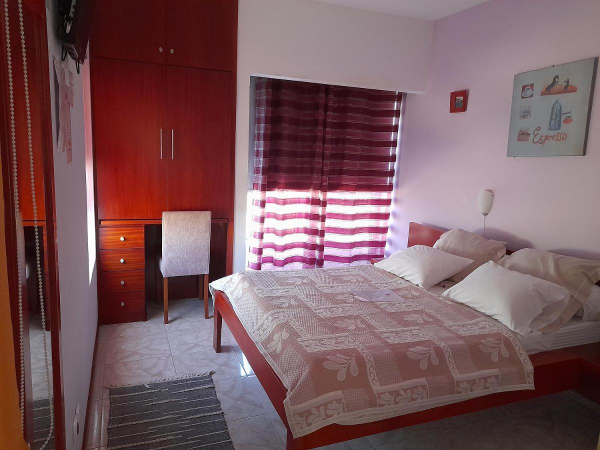 Bed and Breakfast Yria Residencial Porto Novo Exterior foto