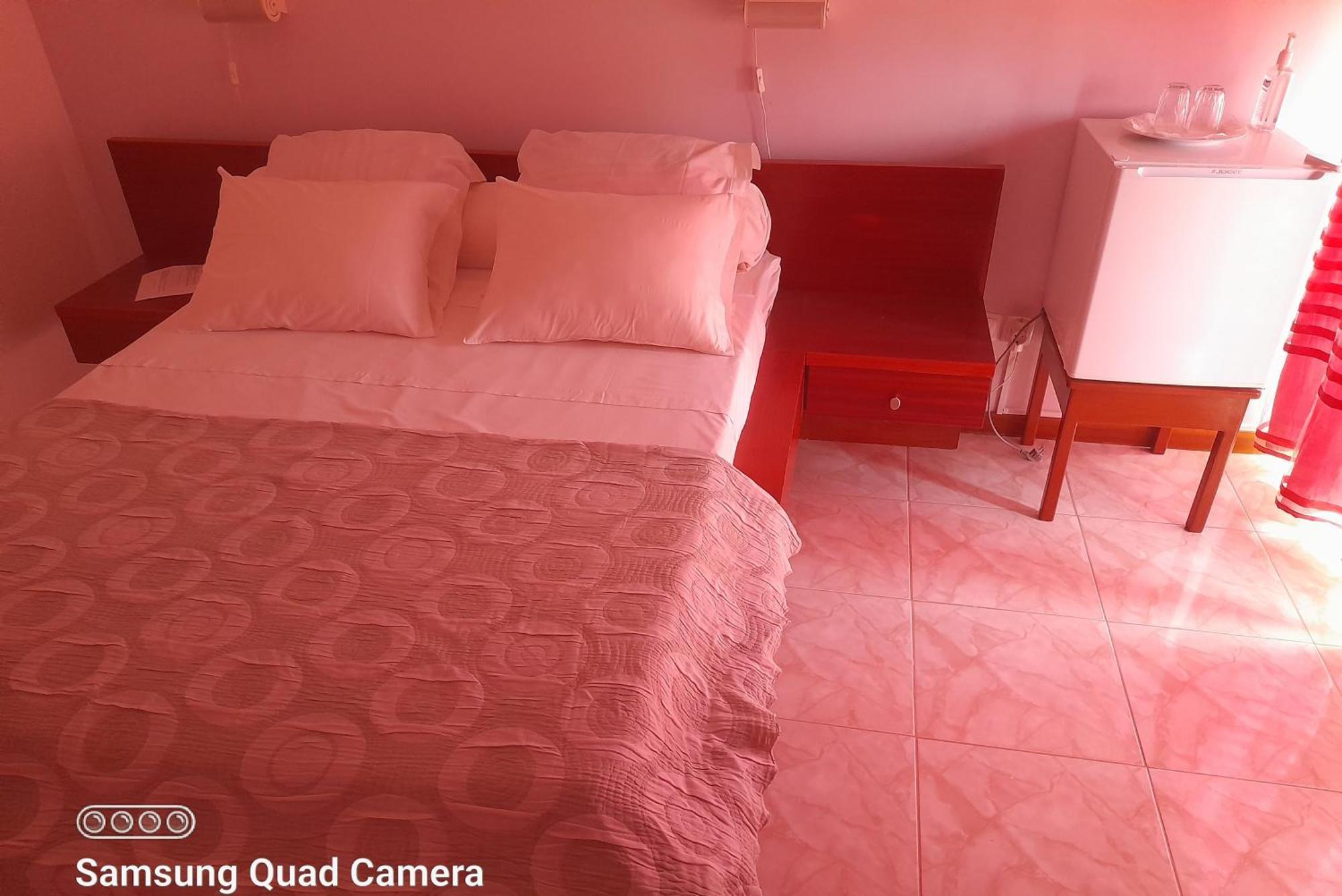 Bed and Breakfast Yria Residencial Porto Novo Zimmer foto