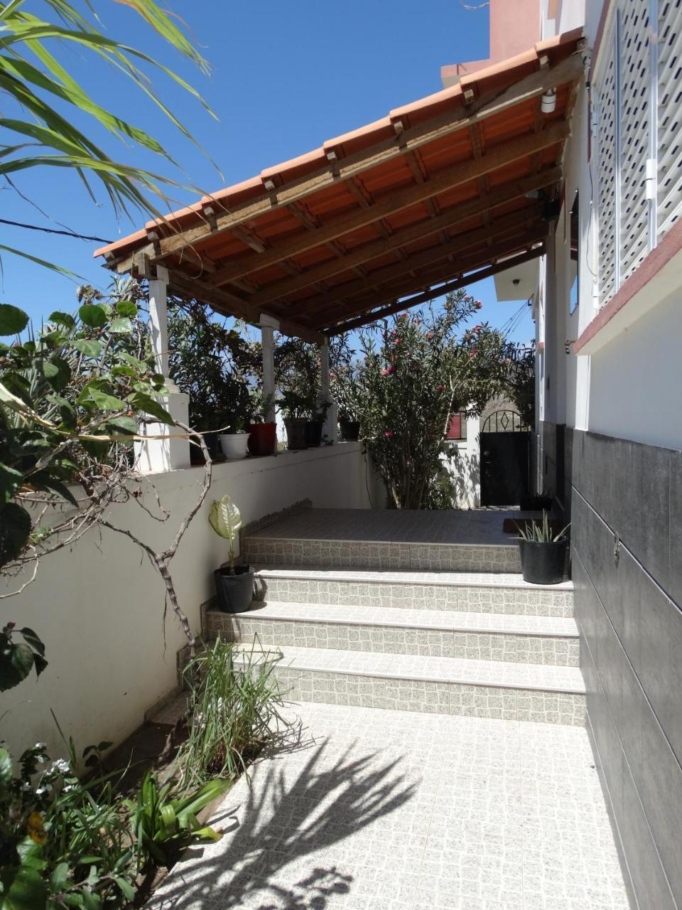 Bed and Breakfast Yria Residencial Porto Novo Exterior foto